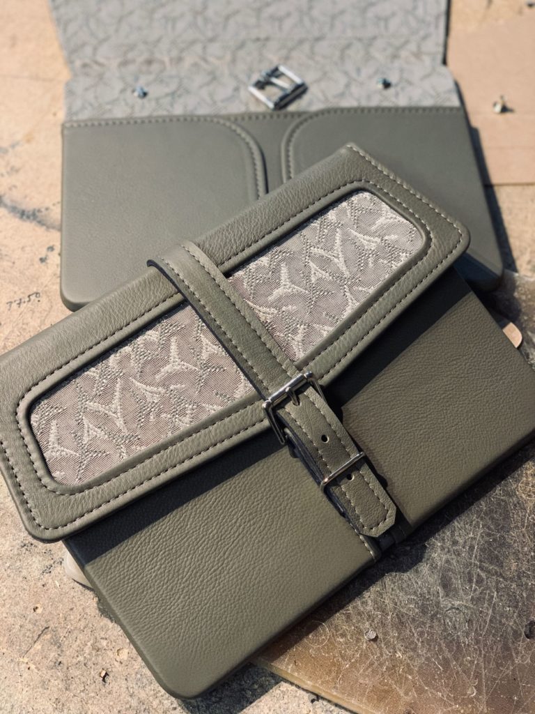 1932 Ford Tudor Sedan 5th Avenue Special Interior