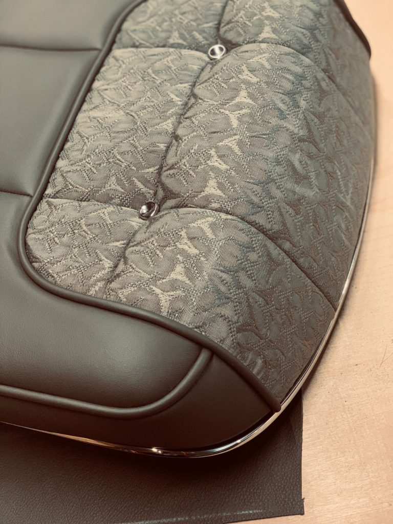 1932 Ford Tudor Sedan 5th Avenue Special Interior