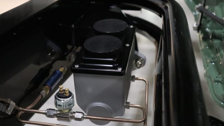 1932 Ford Tudor Sedan 5th Avenue Special frame and engine