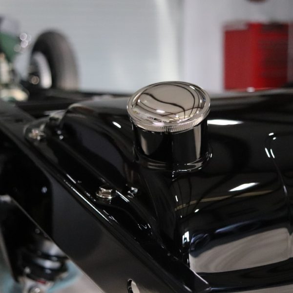 1932 Ford Tudor Sedan 5th Avenue Special frame and engine