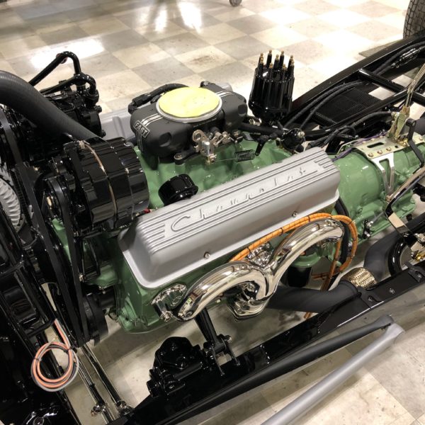 1932 Ford Tudor Sedan 5th Avenue Special frame and engine