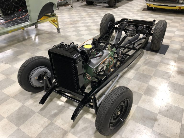 1932 Ford Tudor Sedan 5th Avenue Special frame and engine