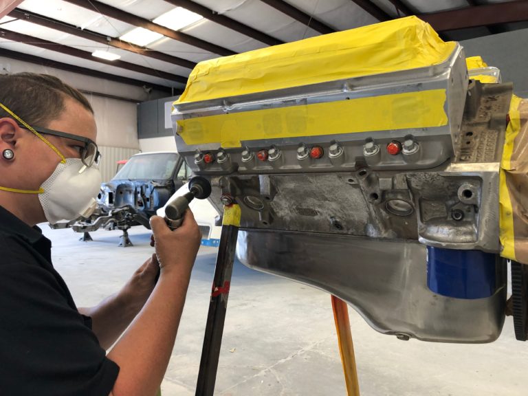 1932 Ford Tudor Sedan 5th Avenue Special engine