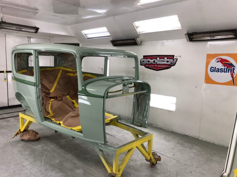 1932 Ford Tudor Sedan 5th Avenue Special body Painted