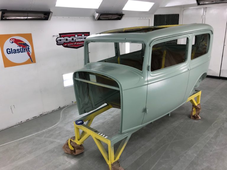 1932 Ford Tudor Sedan 5th Avenue Special Painted