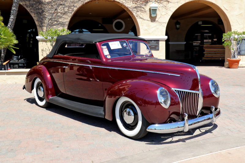 Goolsby_Customs_1940_Ford_Convertible_“Lucille”_Street_Rod_D’Elegance_Winner