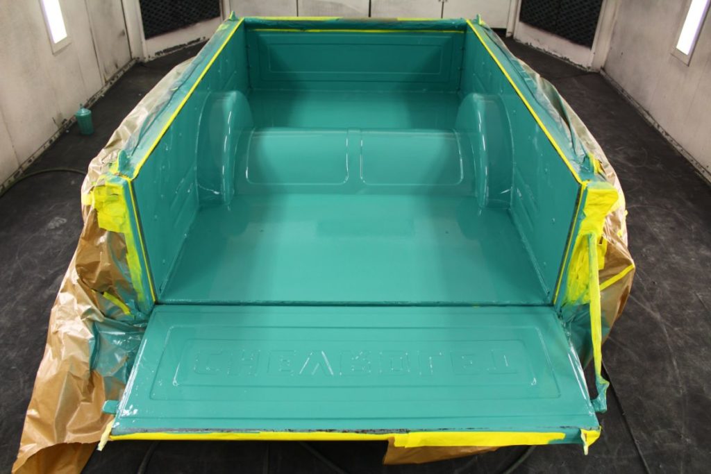 Kenzie's 1968 Chevy C10 hot rod truck bed tub fabrication and paint