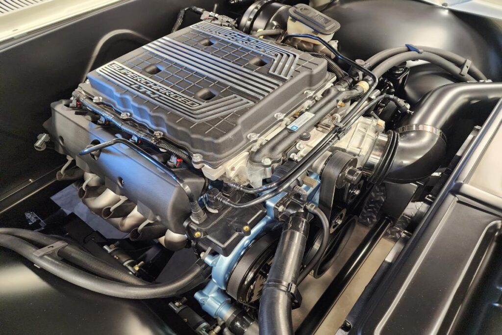 Custom LT4 1966 Pontiac Catalina 421 2+2 Restomod