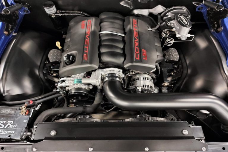 Custom 1969 SS Chevelle Pro Touring hot rod muscle car Custom LS3 engine bay