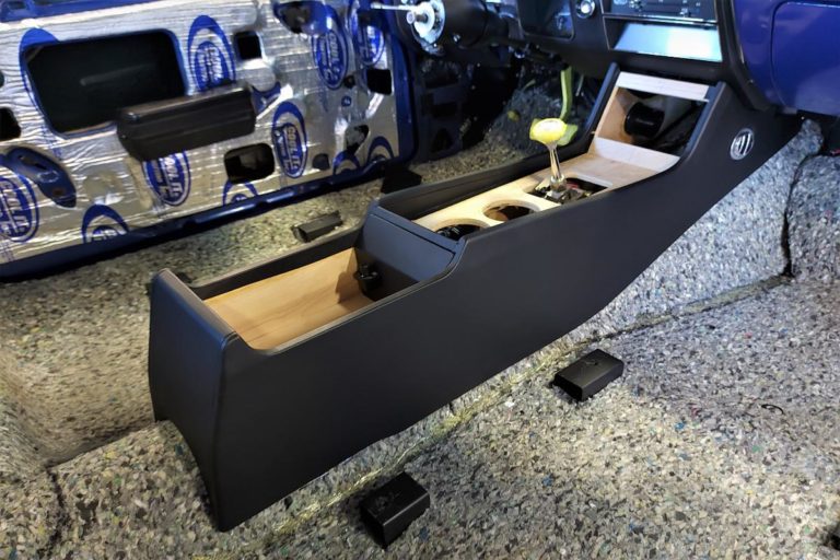 Custom 1969 SS Chevelle Pro Touring hot rod muscle car Custom interior