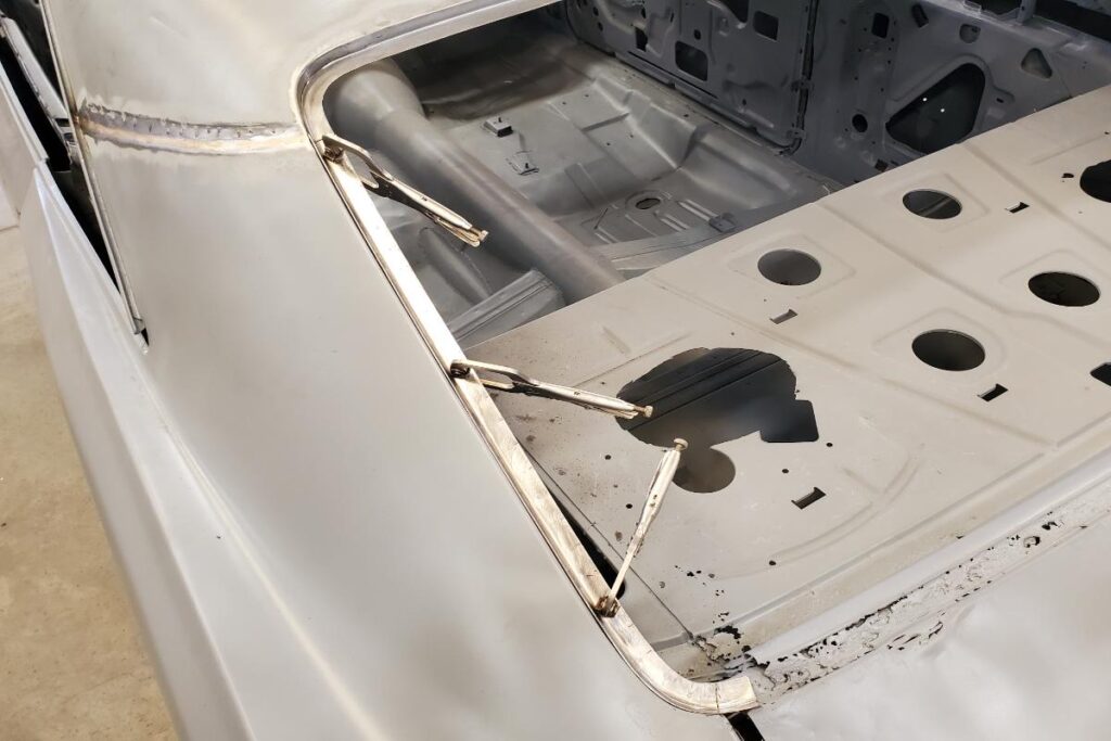 1966 Pontiac Catalina 421 2+2 Fabrication