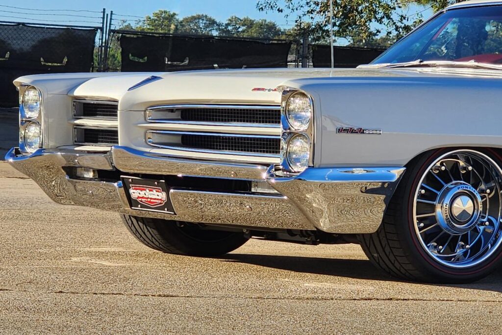 Custom LT4 1966 Pontiac Catalina 421 2+2 Restomod